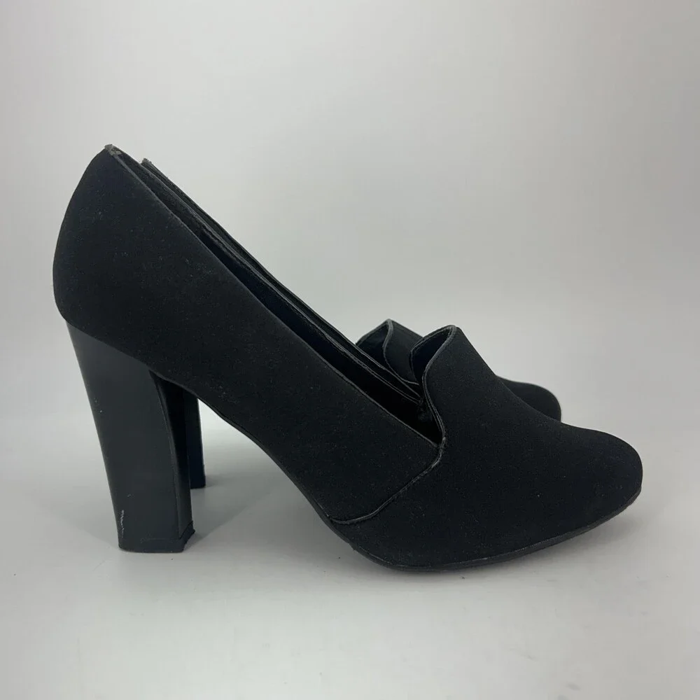 Coach And Four Shoes Womens Size 8 Black Faux Suede Block Heel Pumps Slip On